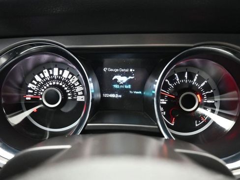 Used 2013 Ford Mustang Premium image 13