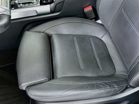 Certified 2023 Mercedes-Benz GLB 35 AMG 4MATIC image 20