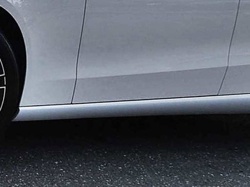 Used 2025 Mercedes-Benz C 300 4MATIC Sedan image 27