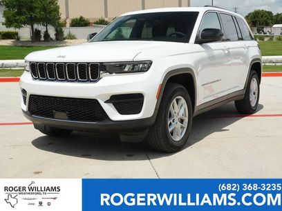 Used 2025 Jeep Grand Cherokee Laredo X
