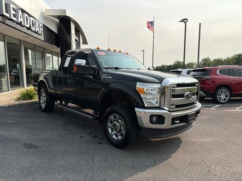 Used 2015 Ford F250 XLT w/ XLT Premium Package AWD/4WD image 7
