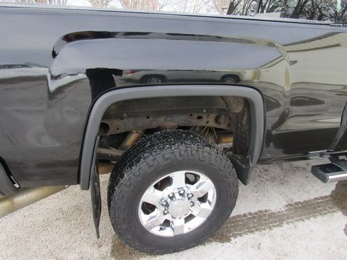 Used 2015 GMC Sierra 2500 Denali w/ Duramax Plus Package image 9