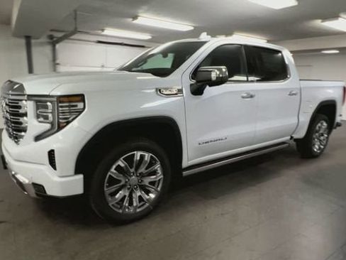 New 2026 GMC Sierra 1500 Denali w/ Denali Reserve Package image 4