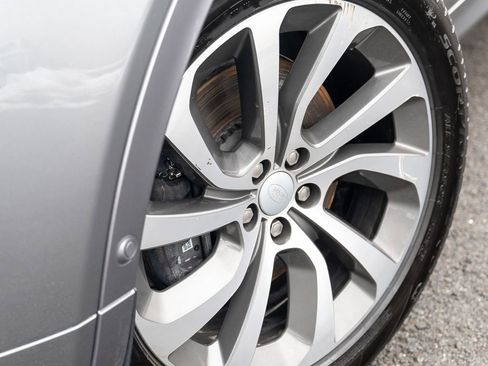 Certified 2024 Land Rover Discovery Sport S AWD/4WD image 9