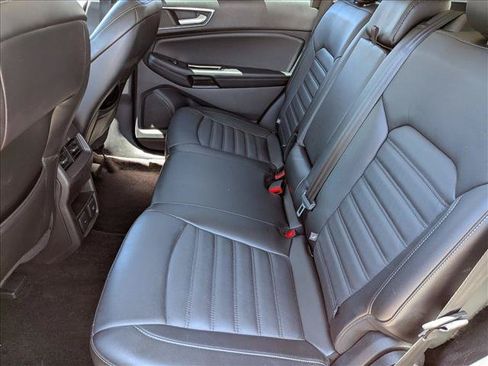 Used 2015 Ford Edge SEL w/ Equipment Group 201A AWD/4WD image 17