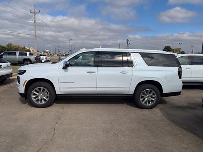 New 2026 Chevrolet Suburban Premier