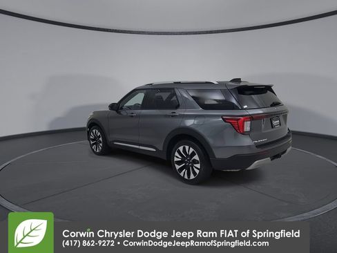 Used 2025 Ford Explorer Platinum w/ LUX Leather Package AWD/4WD image 11