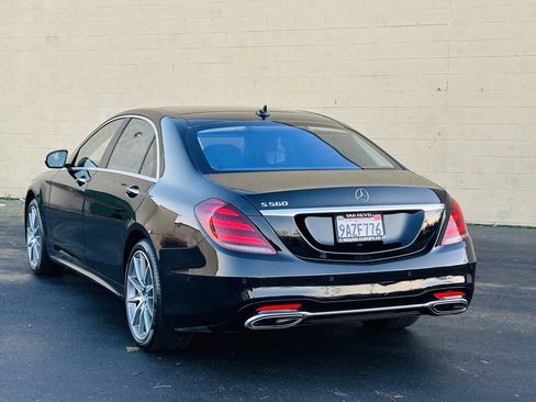Used 2018 Mercedes-Benz S 560 Sedan image 7