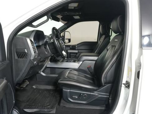 Certified 2020 Ford F250 Platinum w/ FX4 Off-Road Package image 25