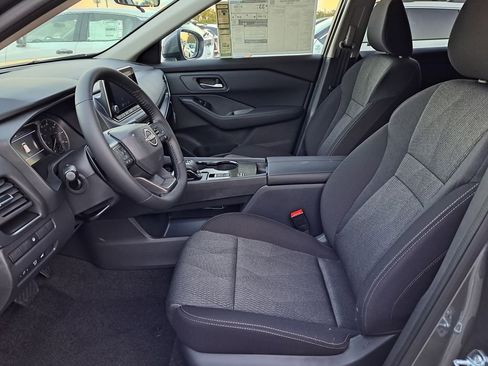 New 2026 Nissan Rogue SV FWD image 7