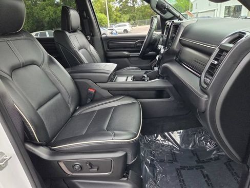 Used 2023 RAM 1500 Limited AWD/4WD image 17
