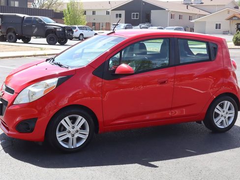 Used 2014 Chevrolet Spark LS FWD image 10