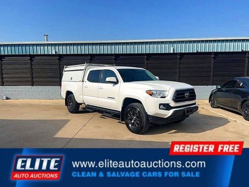 Used 2022 Toyota Tacoma SR5 image 1