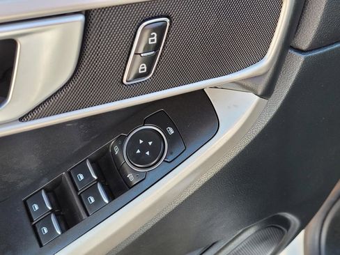 Used 2024 Ford Explorer XLT w/ Equipment Group 202A image 22