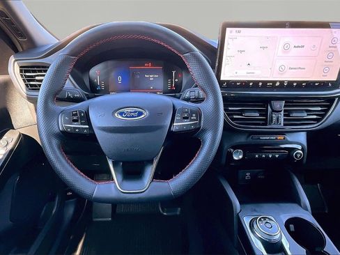 Certified 2023 Ford Escape ST-Line w/ Tech Pack #1 image 5