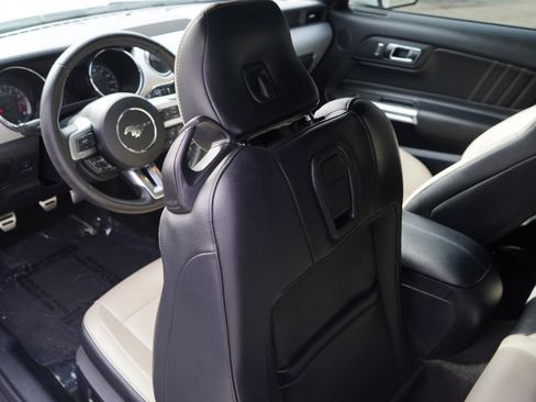 Used 2015 Ford Mustang GT Premium w/ Equipment Group 401A image 46