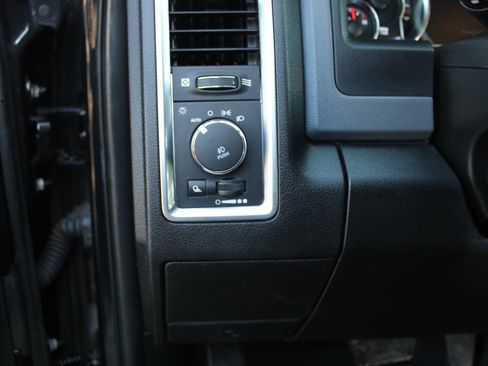 Used 2018 RAM 2500 Big Horn image 23