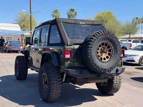 Used 2021 Jeep Wrangler Unlimited Rubicon AWD/4WD image 6