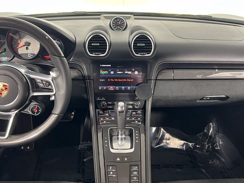 Certified 2026 Porsche Cayenne GTS AWD/4WD image 19