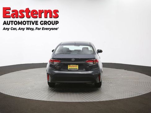 Used 2025 Toyota Corolla LE image 35