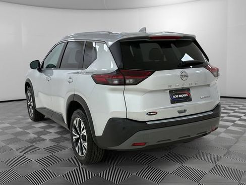 Used 2022 Nissan Rogue SV w/ SV Premium Package AWD/4WD image 3