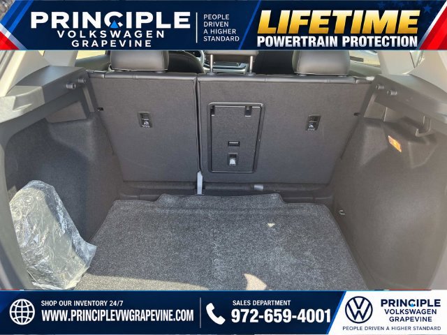 Used 2022 Volkswagen Taos SE FWD image 26