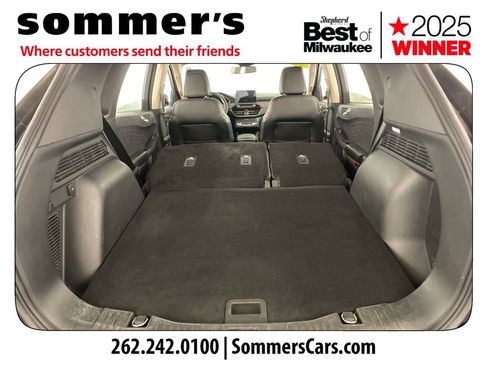 Used 2020 Ford Escape Titanium FWD image 28