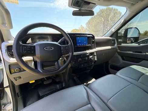 Used 2024 Ford F250 XL w/ FX4 Off-Road Package AWD/4WD image 15