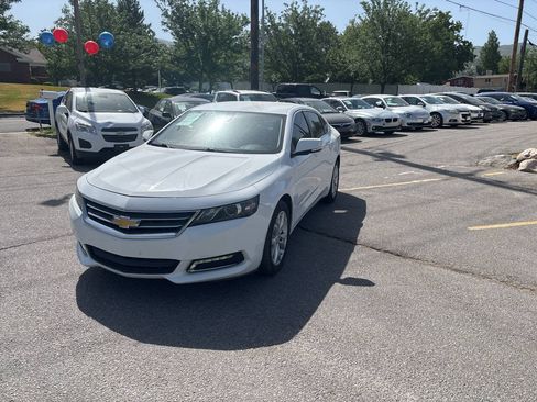 Used 2018 Chevrolet Impala LT FWD image 2