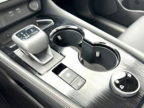 New 2026 Nissan Rogue Platinum AWD/4WD image 25