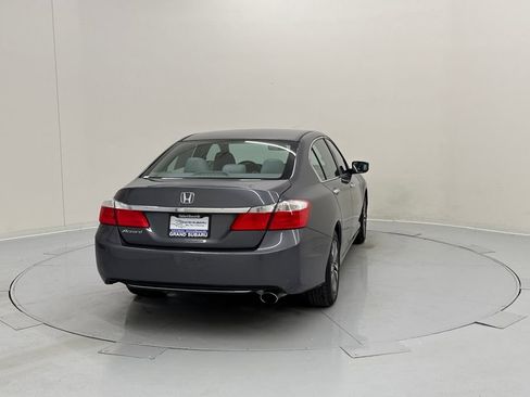 Used 2013 Honda Accord LX image 5