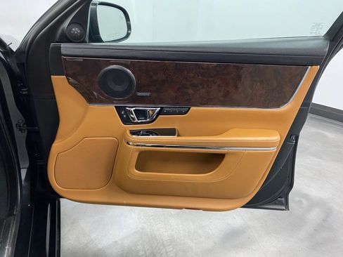 Used 2017 Jaguar XJ L Portfolio image 47