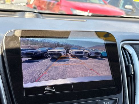 Used 2023 Chevrolet Malibu LT image 27