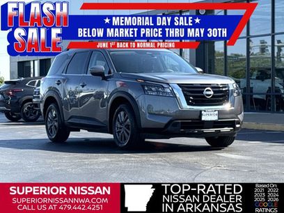 Certified 2024 Nissan Pathfinder SV