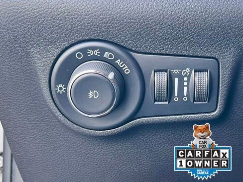 Used 2024 Jeep Compass Latitude image 21