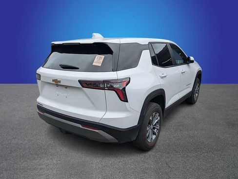 Used 2025 Chevrolet Equinox LT FWD image 5