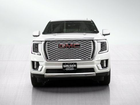 Used 2024 GMC Yukon Denali w/ Denali Reserve Package AWD/4WD image 8