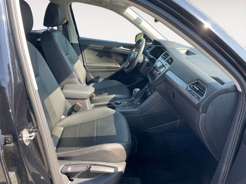 Used 2021 Volkswagen Tiguan SEL image 13