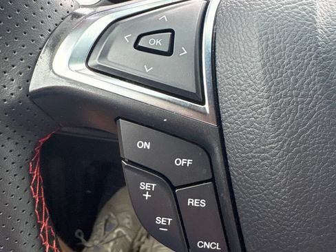 Used 2024 Ford Edge ST-Line AWD/4WD image 23