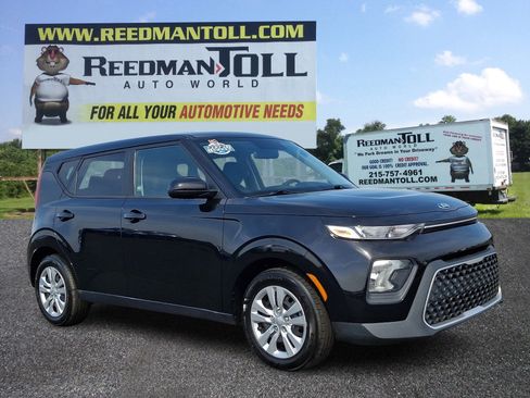 Used 2021 Kia Soul LX FWD image 1