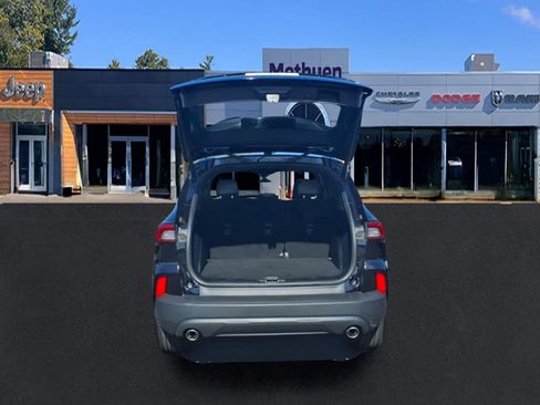 Used 2025 Ford Escape ST-Line Select AWD/4WD image 11
