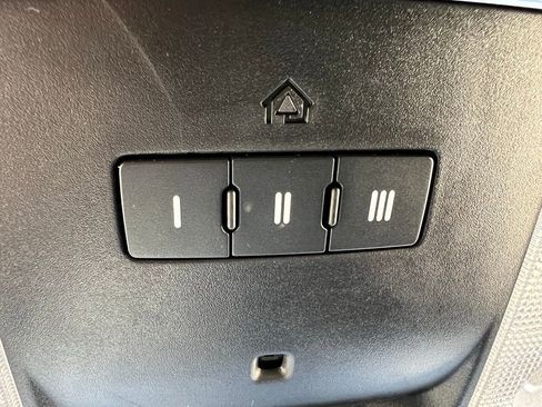 Used 2022 Jeep Grand Cherokee Laredo E w/ Security & Convenience Group image 40