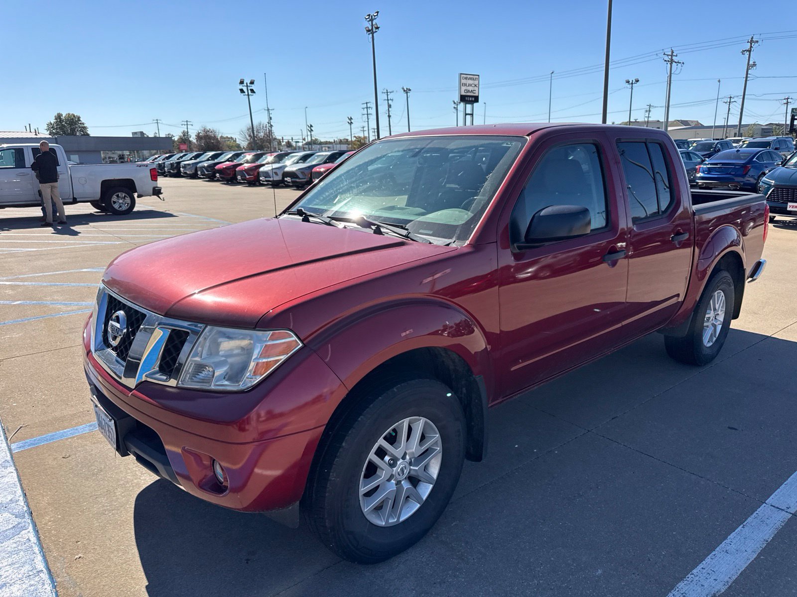 Used 2019 Nissan Frontier SV w/ Value Truck Package AWD/4WD image 3