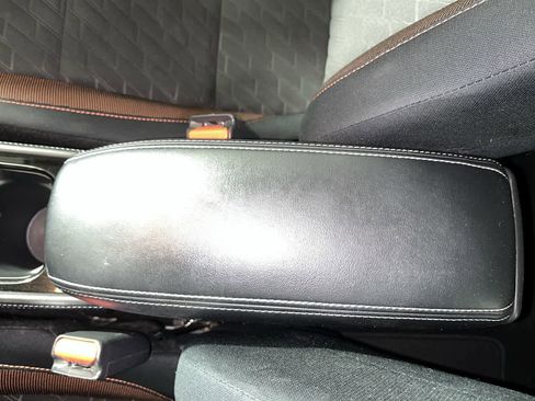 Used 2024 Nissan Kicks SR image 22