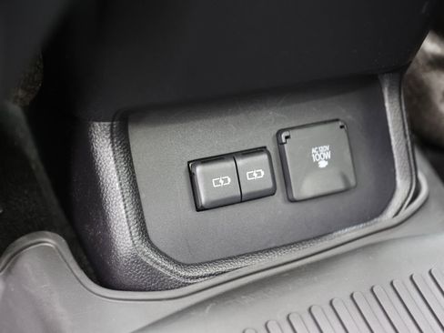 Used 2023 Toyota Highlander Platinum AWD/4WD image 26