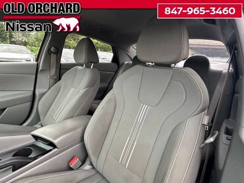 Used 2024 Hyundai Elantra SEL FWD image 10