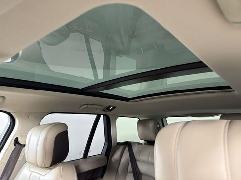 Used 2020 Land Rover Range Rover HSE AWD/4WD image 9