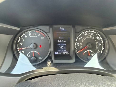 Used 2018 Toyota Tacoma SR w/ SR Convenience Package AWD/4WD image 22