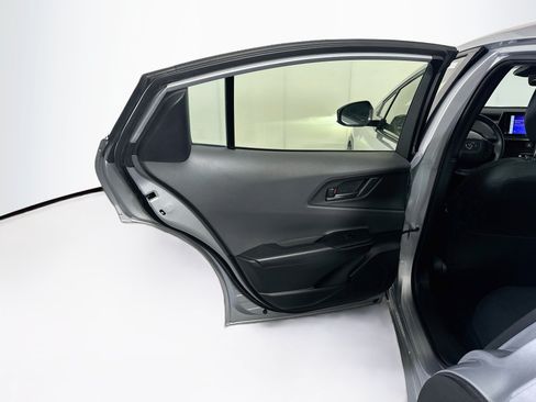 Used 2025 Toyota Prius LE FWD image 27