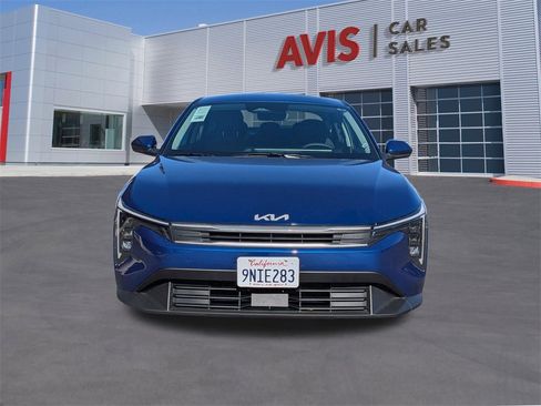 Used 2025 Kia K4 LXS image 2